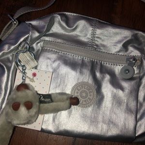 Kipling cross body NEW WITH TAGS✨